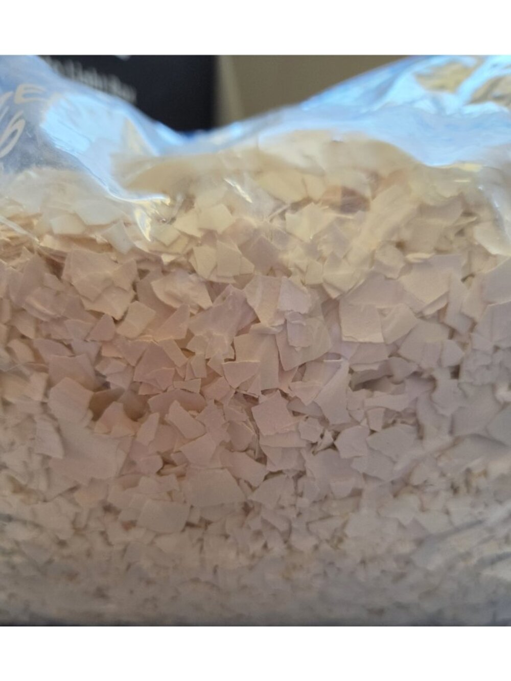 Hand Crushed Chicken Egg Shells 4 Pound Bag Garden Flower Bed Calcium Carbonate